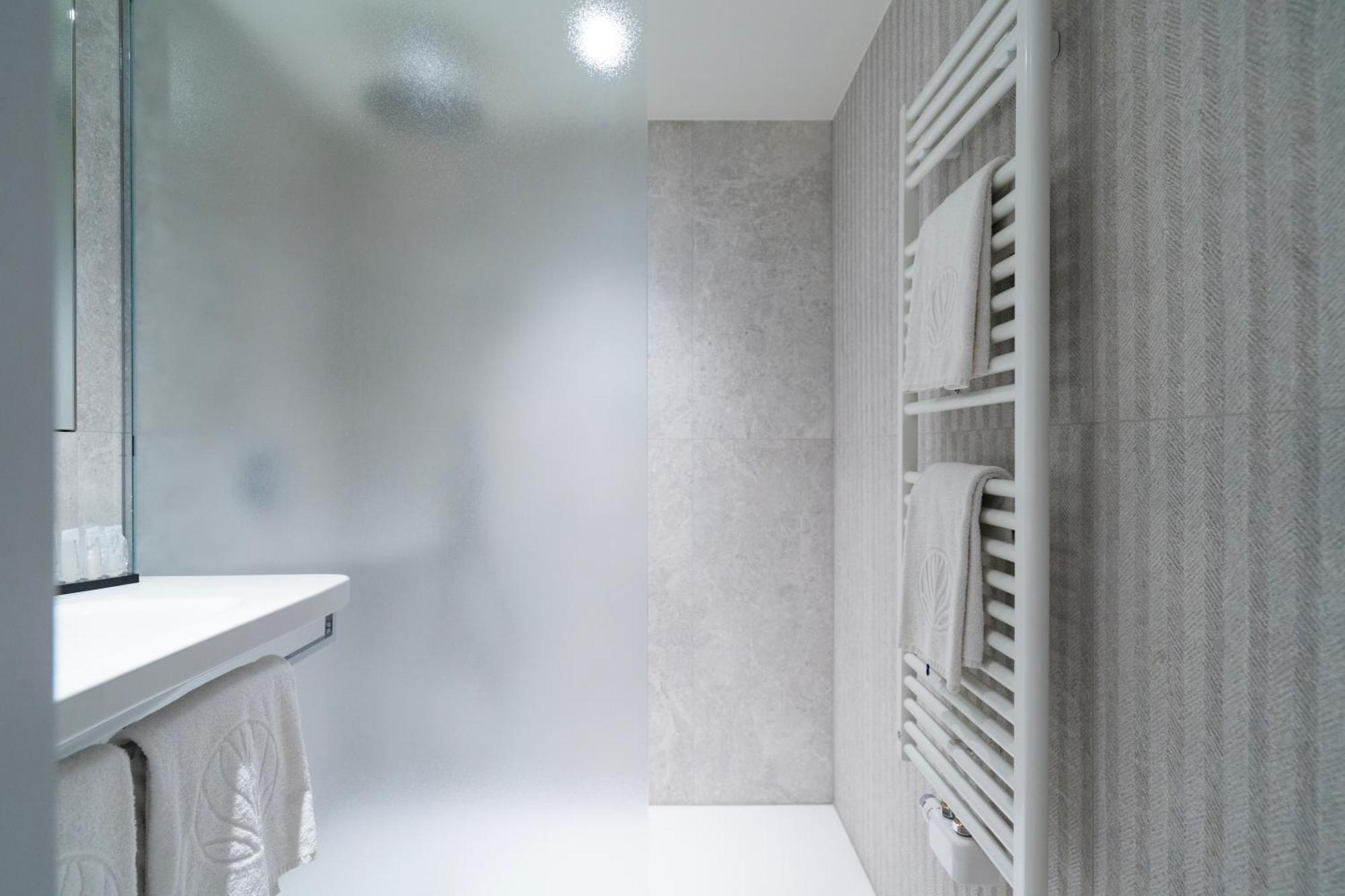 Business By Parkhotel -Annex- Arrondissement di Courtrai Esterno foto